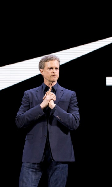 Nike closing Oregon Project in wake of Salazar doping ban